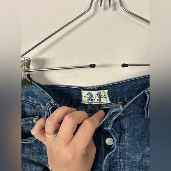 Free People Cut Off Jean Shirts Size 31 High Rise Button Fly Distressed Festival - Picture 4 of 4